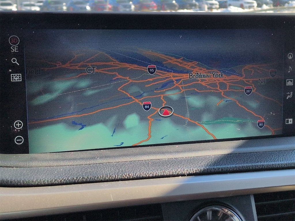 Thumbnail: 2021 Lexus RX - 17