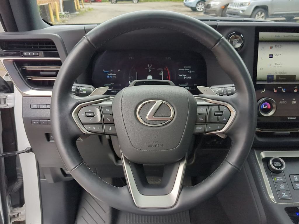Thumbnail: 2024 Lexus ES - 14