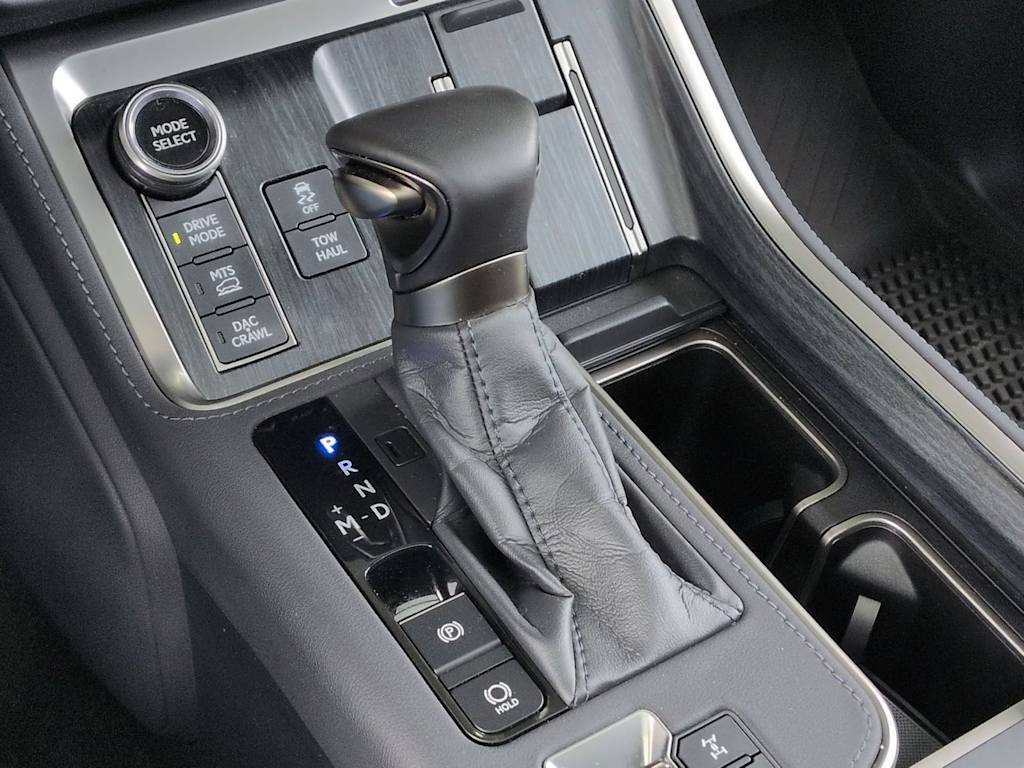 Thumbnail: 2025 Lexus ES - 38