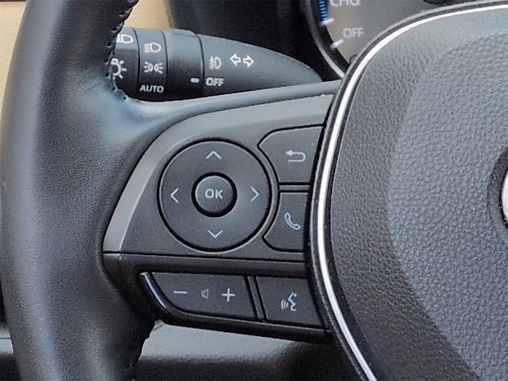 Thumbnail: 2022 Toyota RAV4 - 33