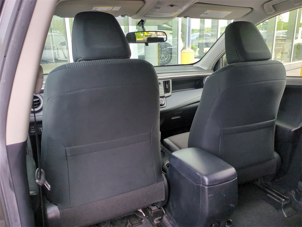Thumbnail: 2016 Toyota RAV4 - 10
