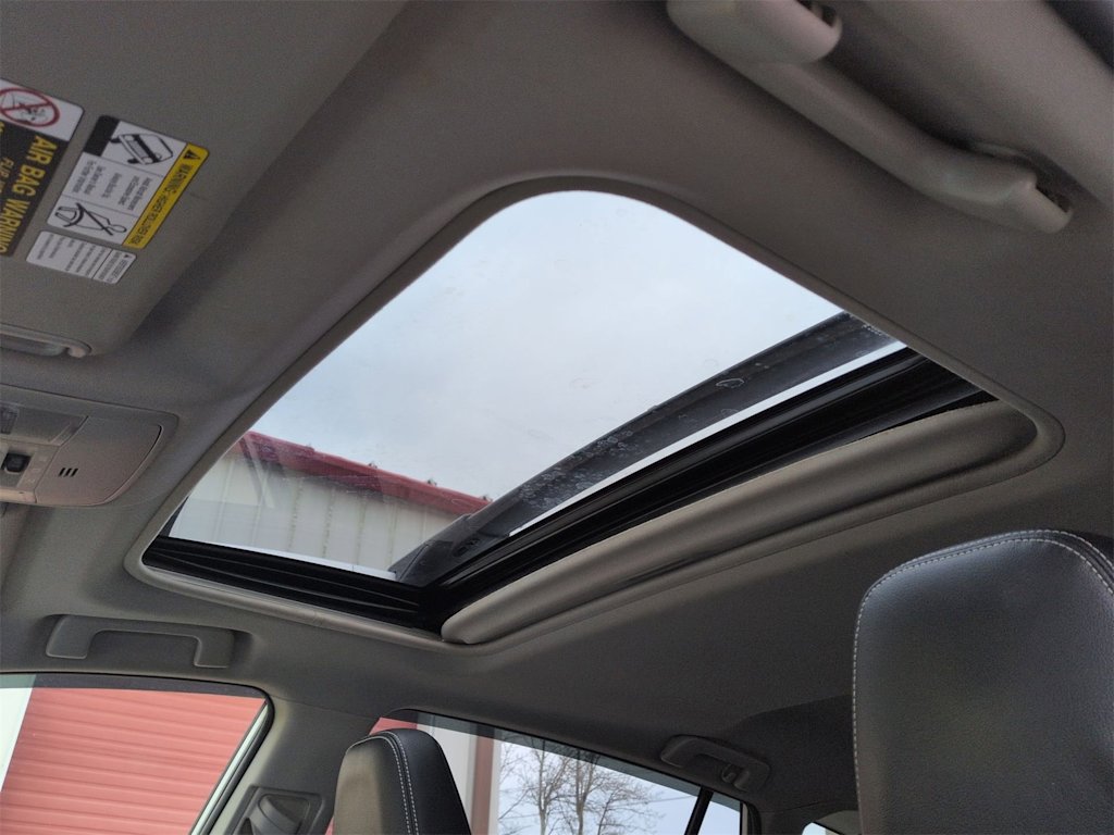 Thumbnail: 2016 Toyota RAV4 - 28