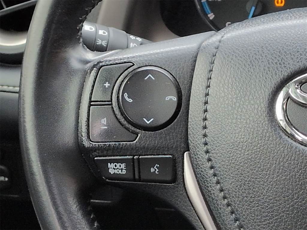 Thumbnail: 2016 Toyota RAV4 - 32