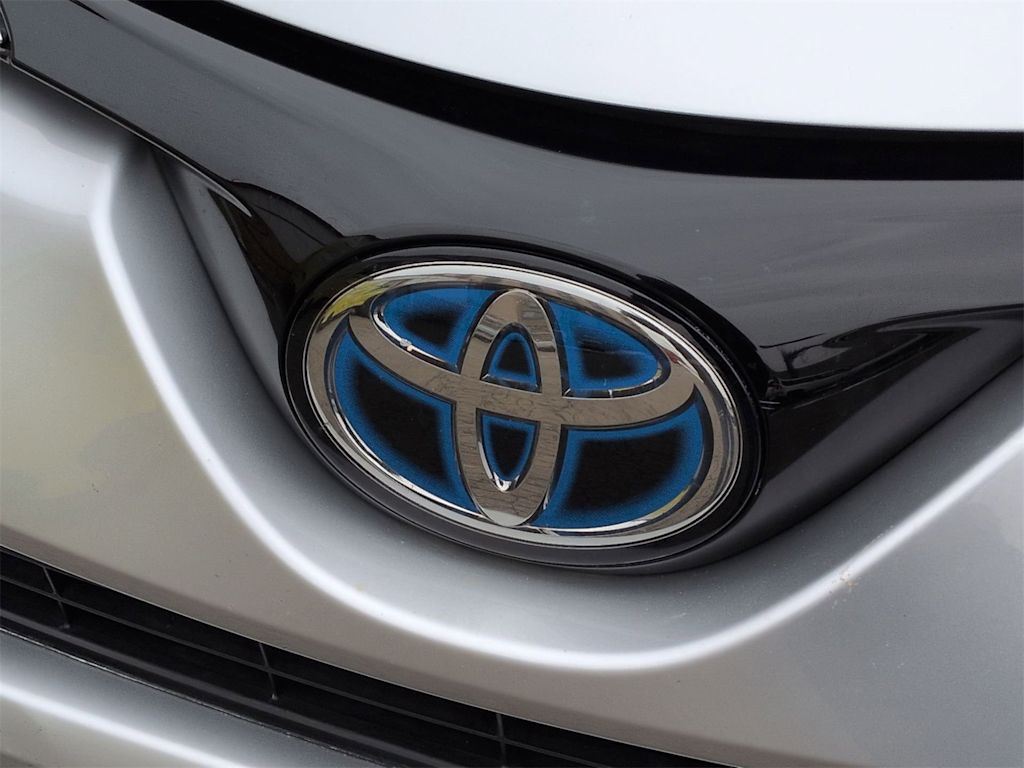 Thumbnail: 2016 Toyota RAV4 - 6