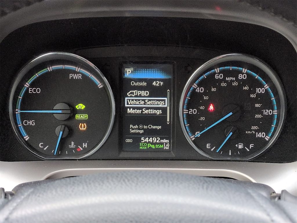 Thumbnail: 2016 Toyota RAV4 - 16