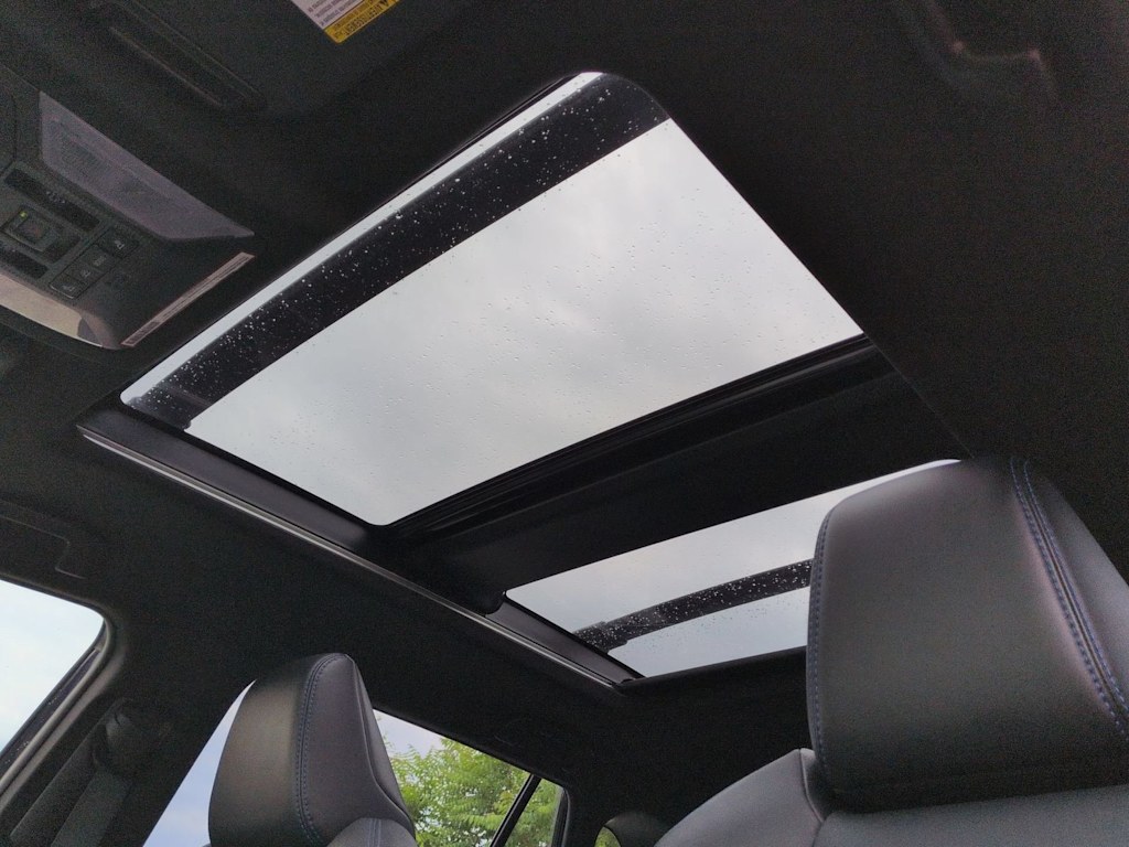 Thumbnail: 2021 Toyota RAV4 - 29