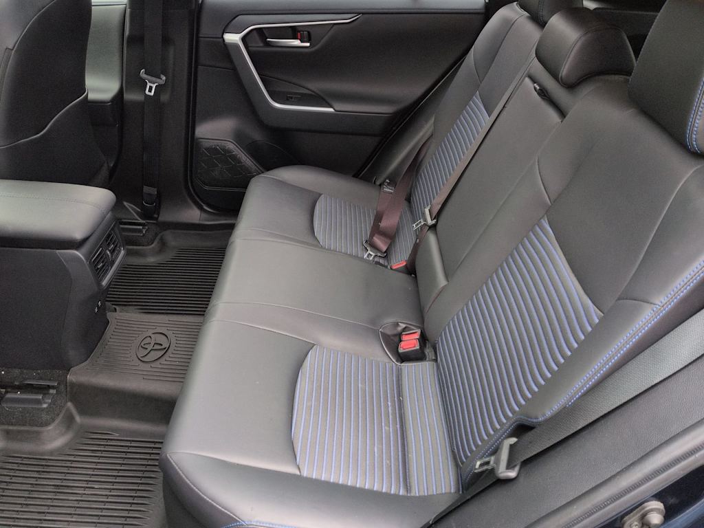 Thumbnail: 2021 Toyota RAV4 - 13
