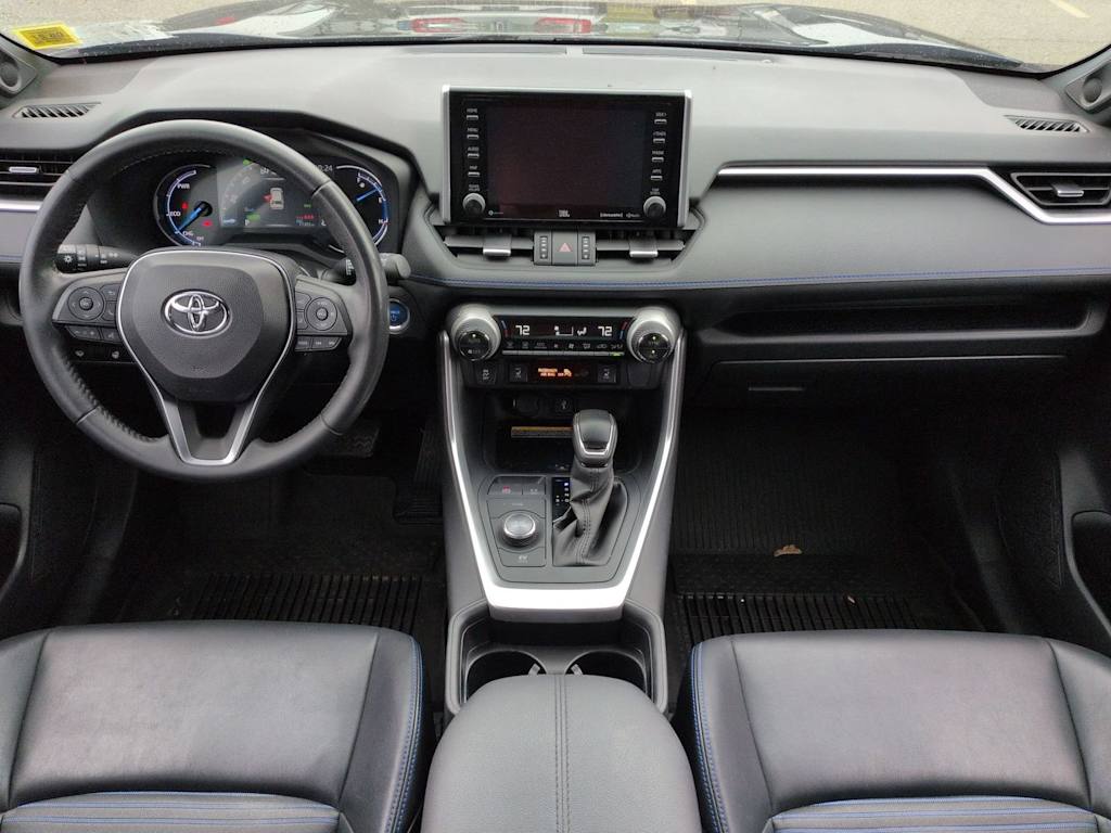 Thumbnail: 2021 Toyota RAV4 - 10