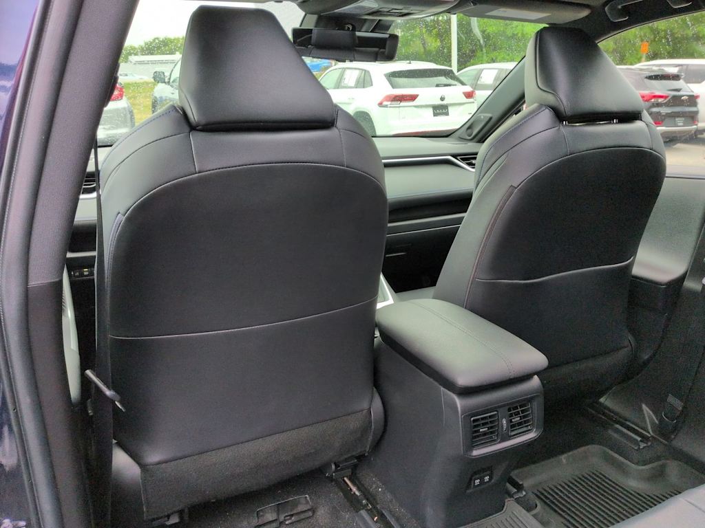 Thumbnail: 2021 Toyota RAV4 - 12