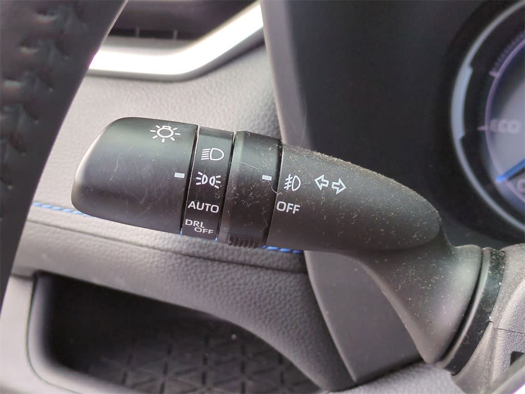 Thumbnail: 2019 Toyota RAV4 - 35