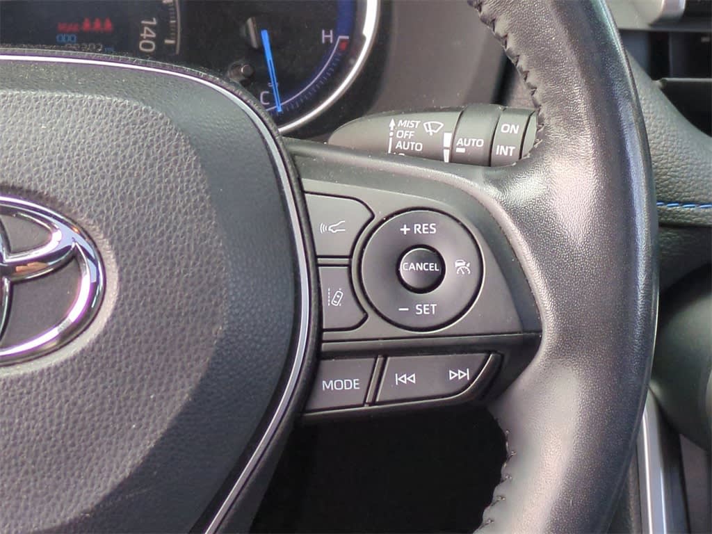 Thumbnail: 2019 Toyota RAV4 - 33