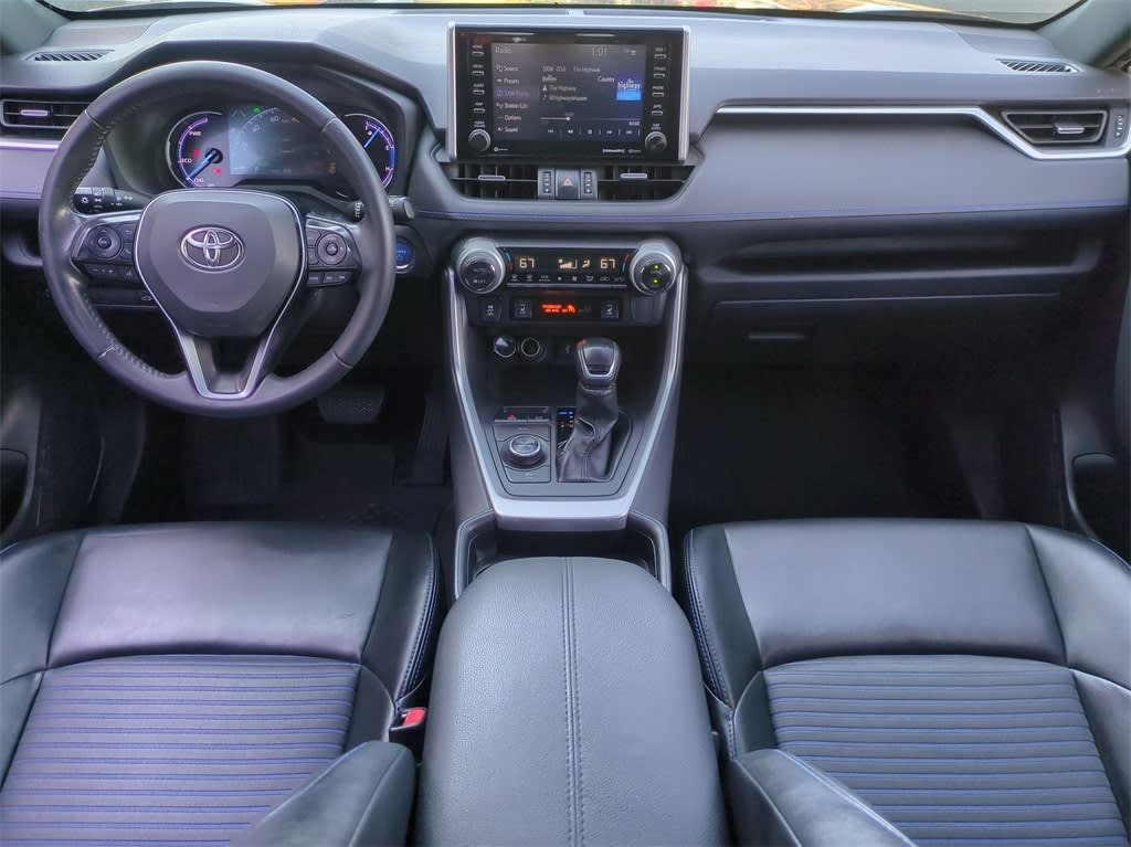 2020 Toyota RAV4 XSE 9