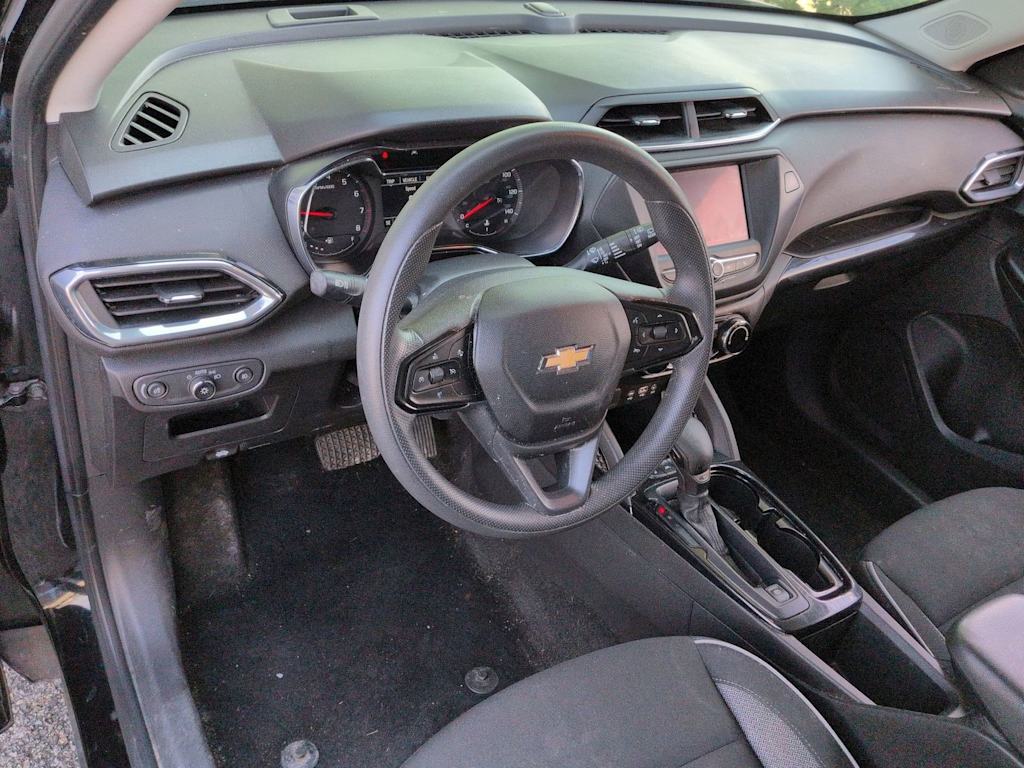 Thumbnail: 2023 Chevrolet TrailBlazer - 2