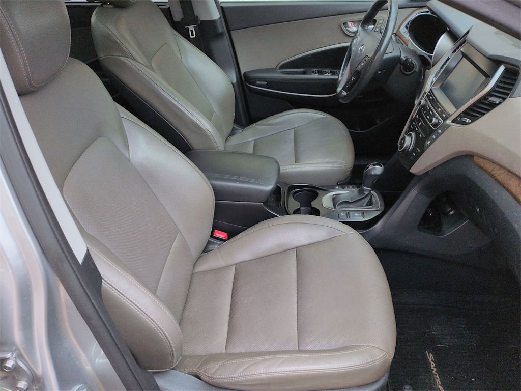 Thumbnail: 2019 Hyundai Santa Fe - 31