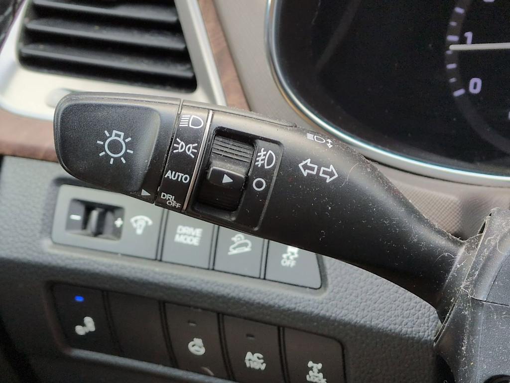 Thumbnail: 2019 Hyundai Santa Fe - 34