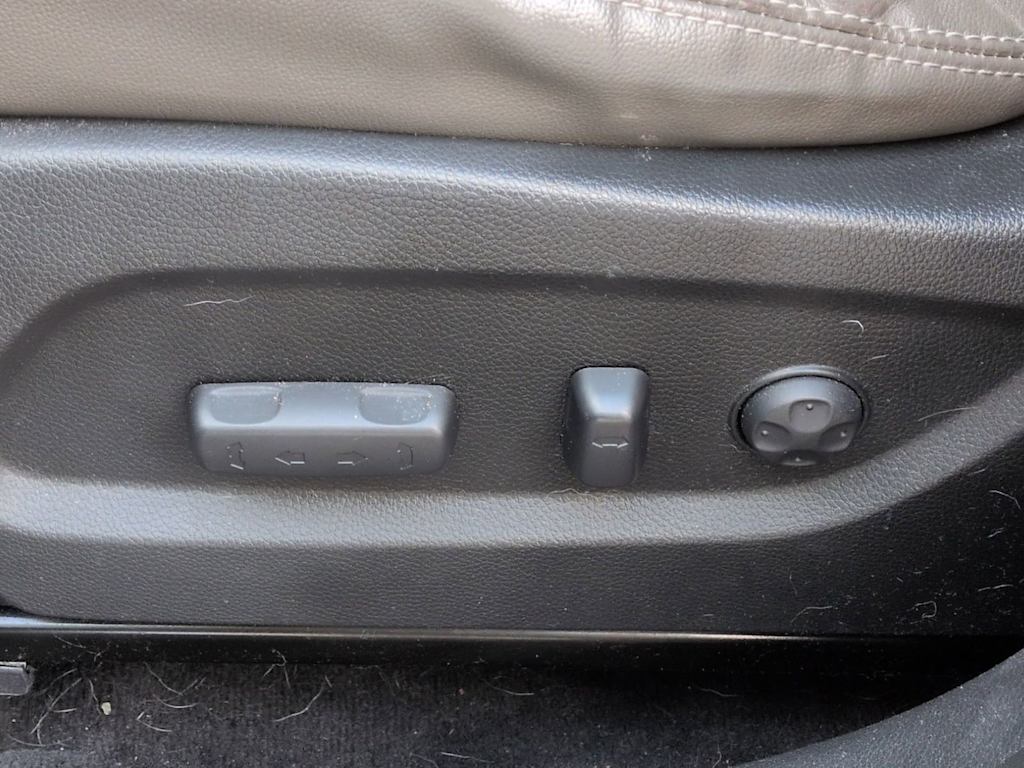 Thumbnail: 2019 Hyundai Santa Fe - 26