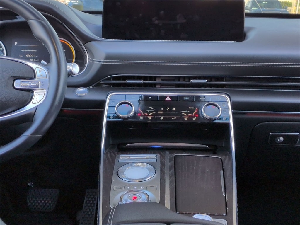 Thumbnail: 2021 Genesis GV80 - 13