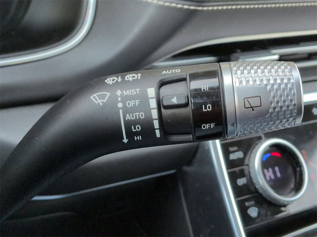 Thumbnail: 2021 Genesis GV80 - 35