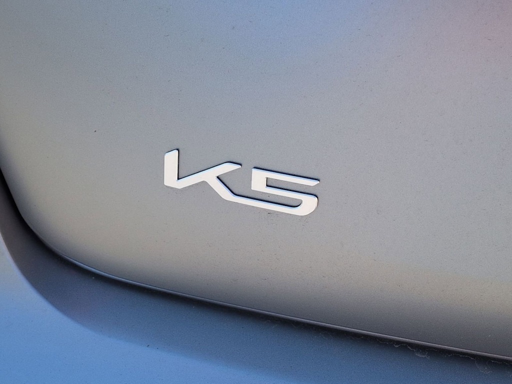 Thumbnail: 2026 Kia K5 - 25