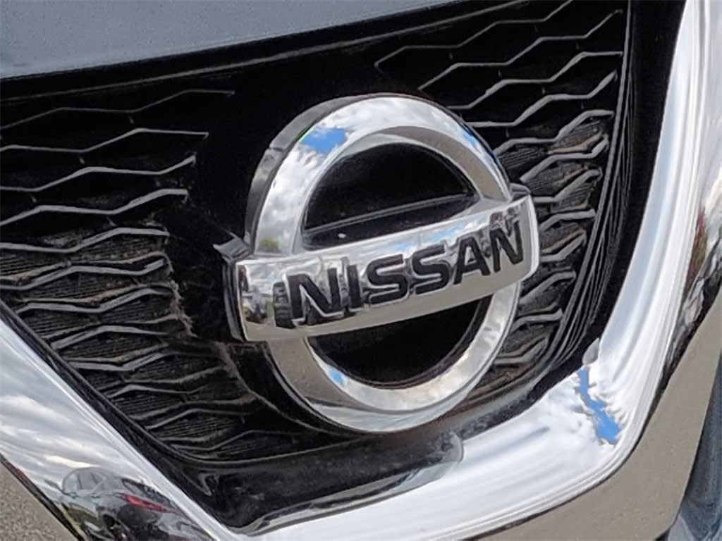 Thumbnail: 2015 Nissan Rogue - 6