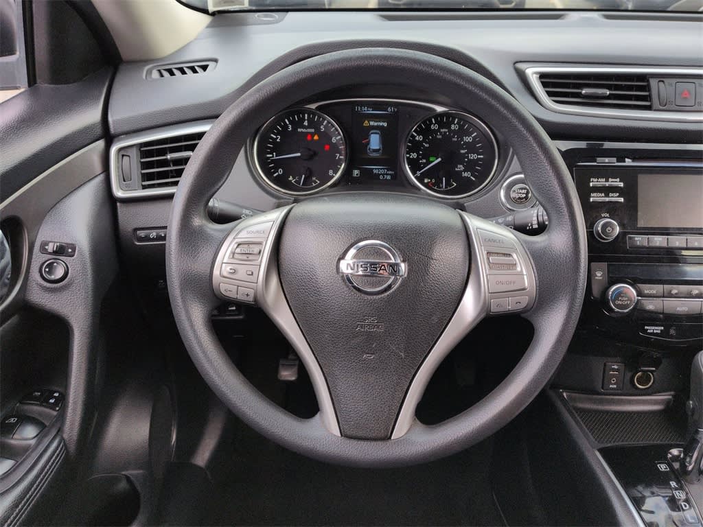 Thumbnail: 2015 Nissan Rogue - 13