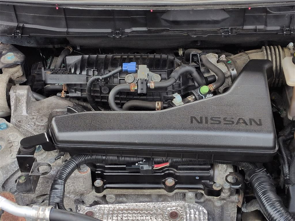 Thumbnail: 2015 Nissan Rogue - 8