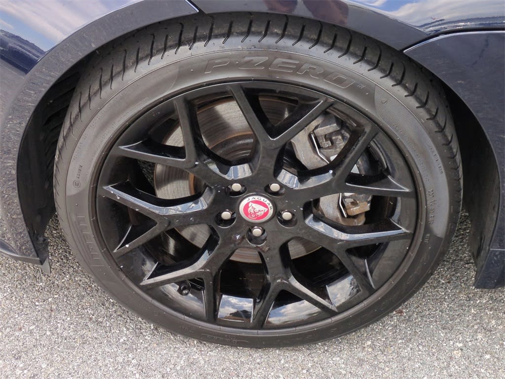 Thumbnail: 2020 Jaguar F-Type - 6