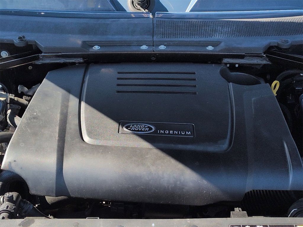 Thumbnail: 2020 Land Rover Defender - 8