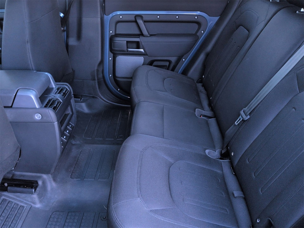 Thumbnail: 2020 Land Rover Defender - 12