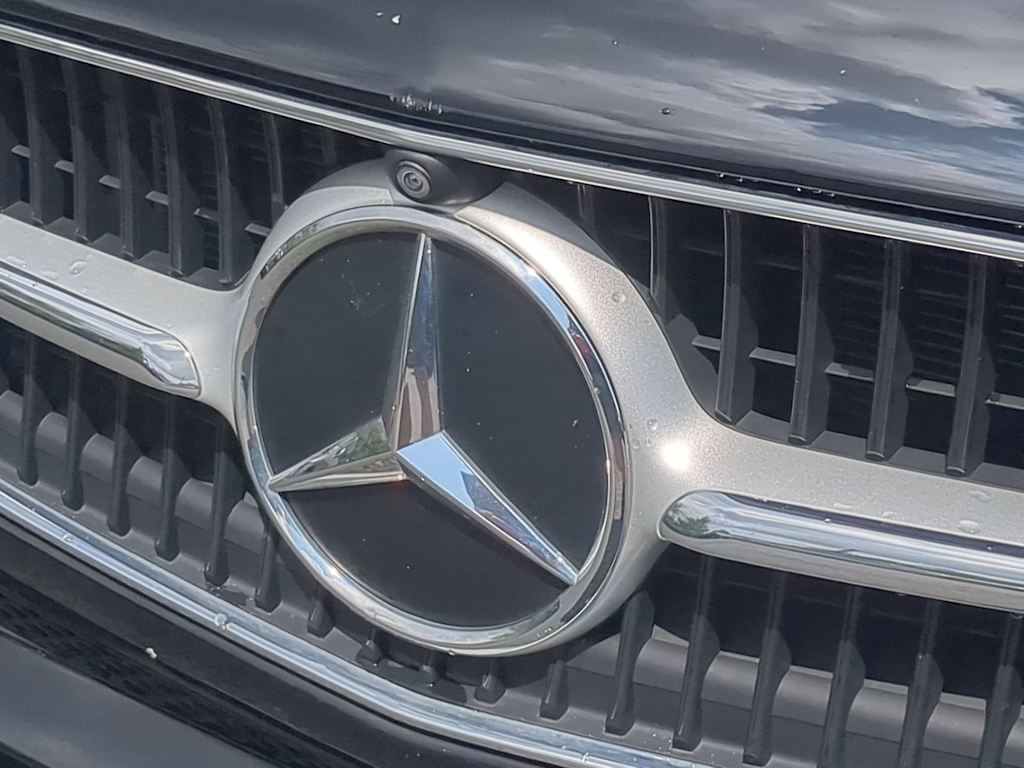Thumbnail: 2023 Mercedes-Benz C-Class - 5