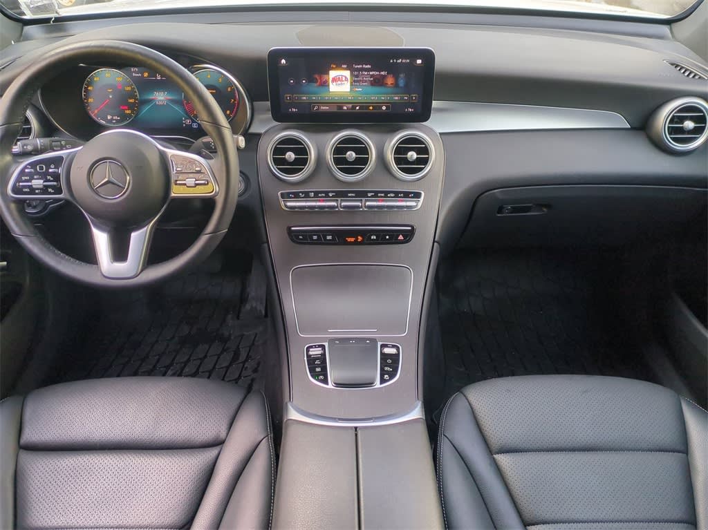 2021 Mercedes-Benz GLC 300 9