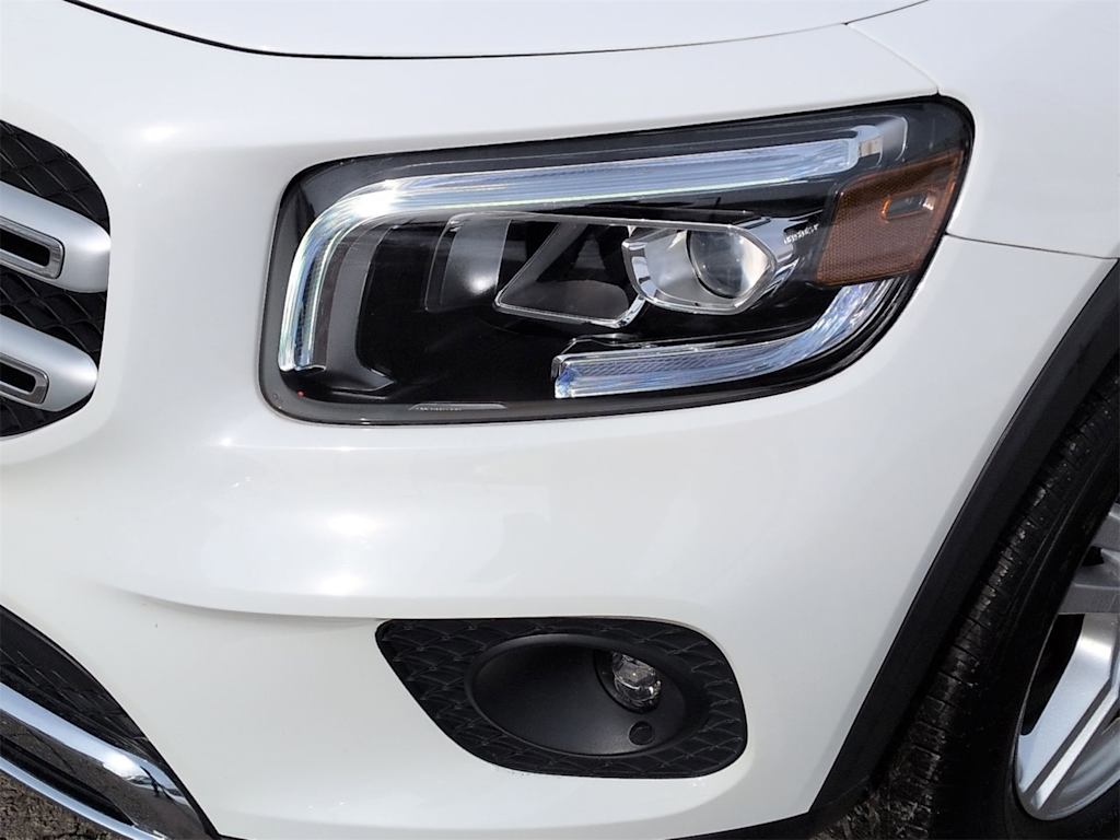 Thumbnail: 2022 Mercedes-Benz GLB - 24