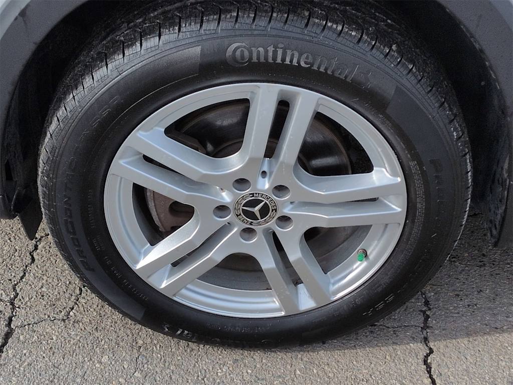 Thumbnail: 2022 Mercedes-Benz GLB - 8