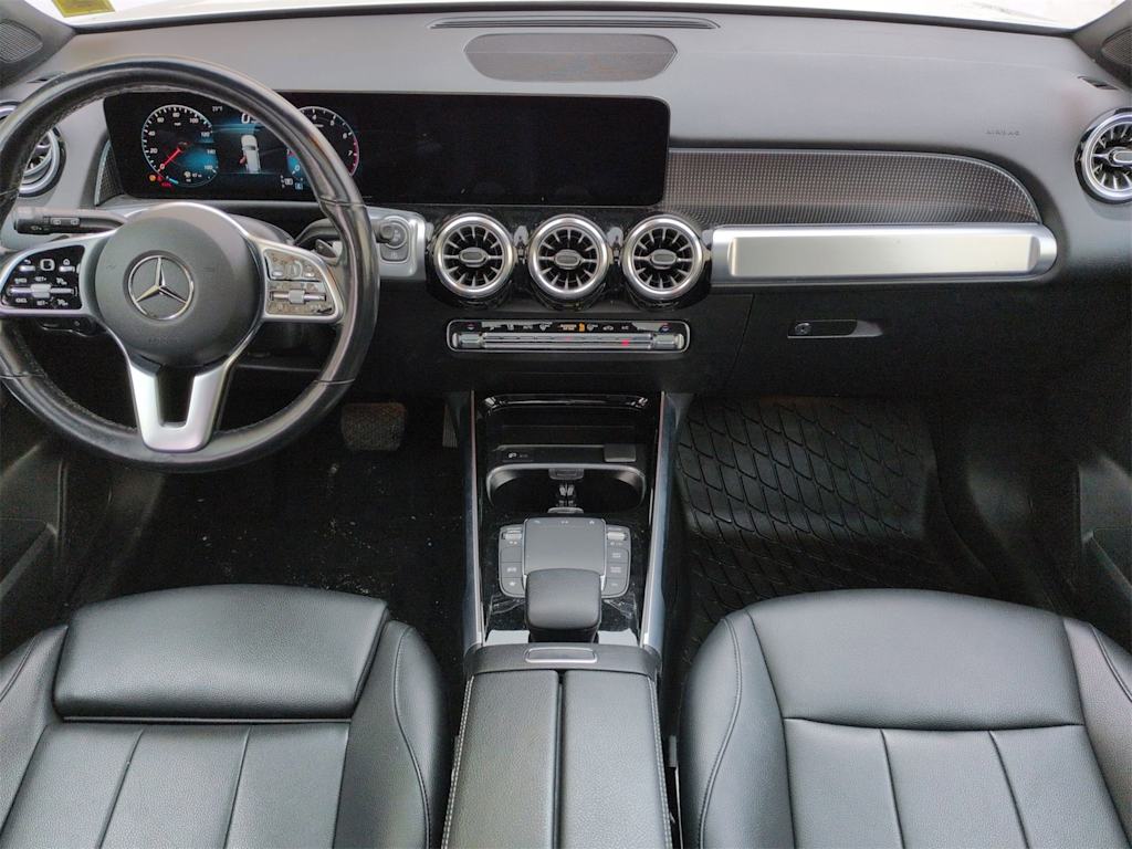 Thumbnail: 2022 Mercedes-Benz GLB - 10