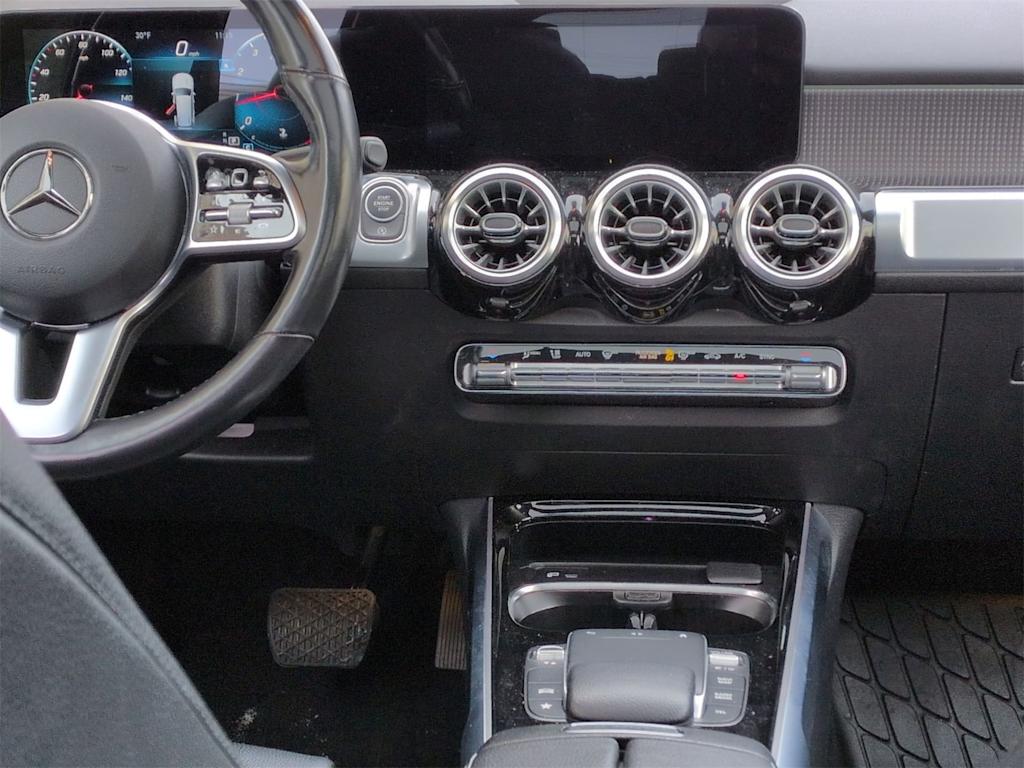 Thumbnail: 2022 Mercedes-Benz GLB - 35