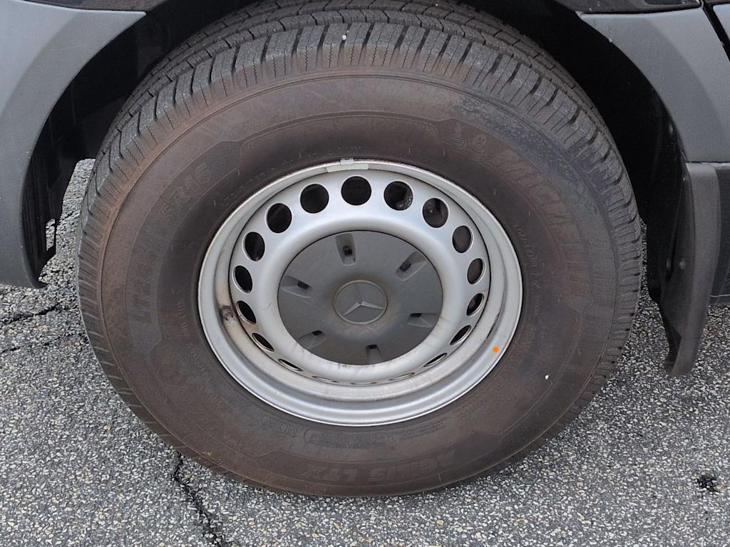 Thumbnail: 2023 Mercedes-Benz Sprinter - 8