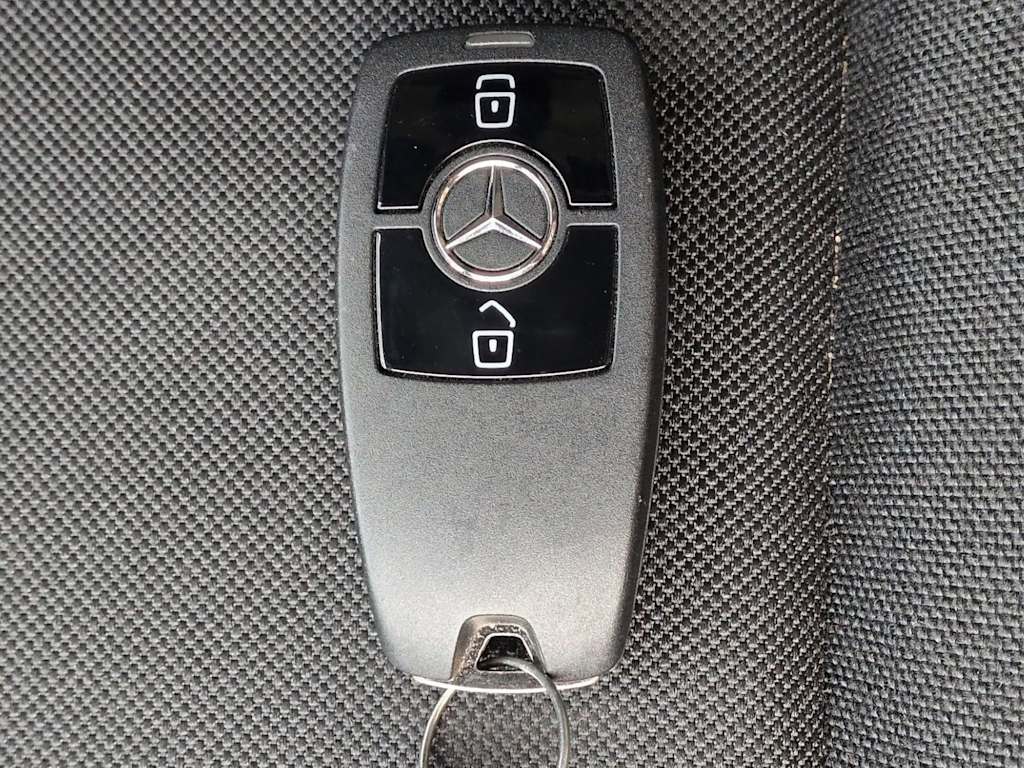 Thumbnail: 2023 Mercedes-Benz Sprinter - 16