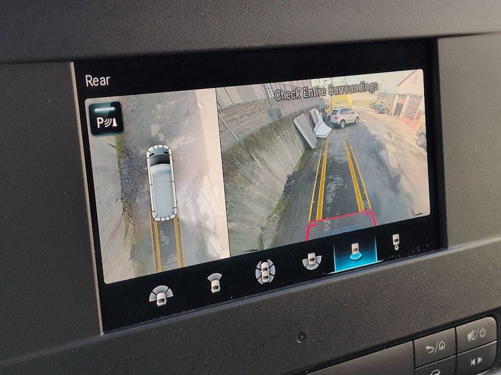 Thumbnail: 2023 Mercedes-Benz Sprinter - 13