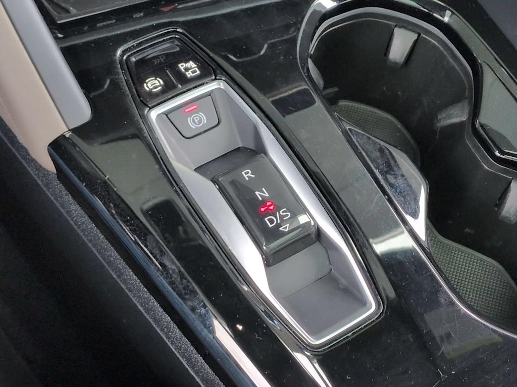 Thumbnail: 2025 Audi Q5 - 14