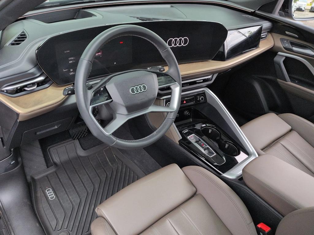 Thumbnail: 2025 Audi Q5 - 2