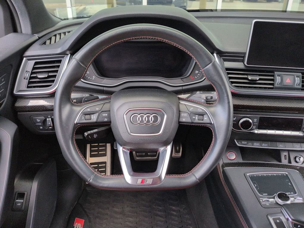 Thumbnail: 2019 Audi SQ5 - 14