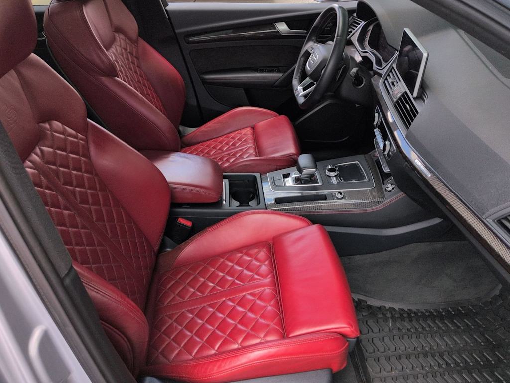 Thumbnail: 2019 Audi SQ5 - 31