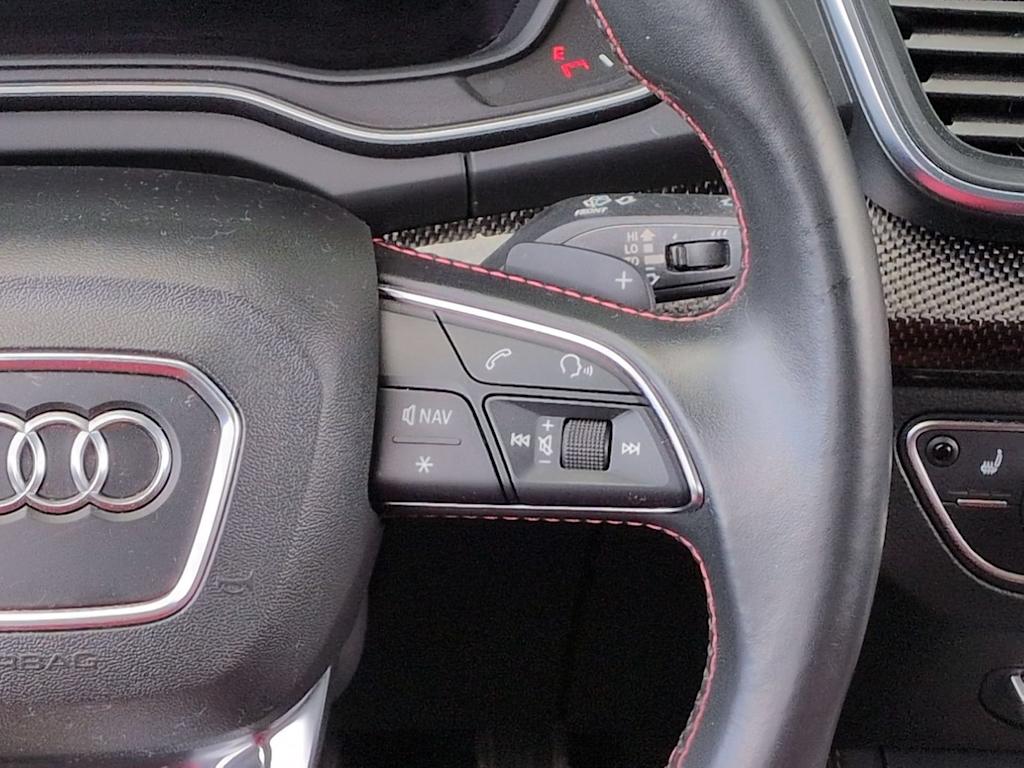 Thumbnail: 2019 Audi SQ5 - 33