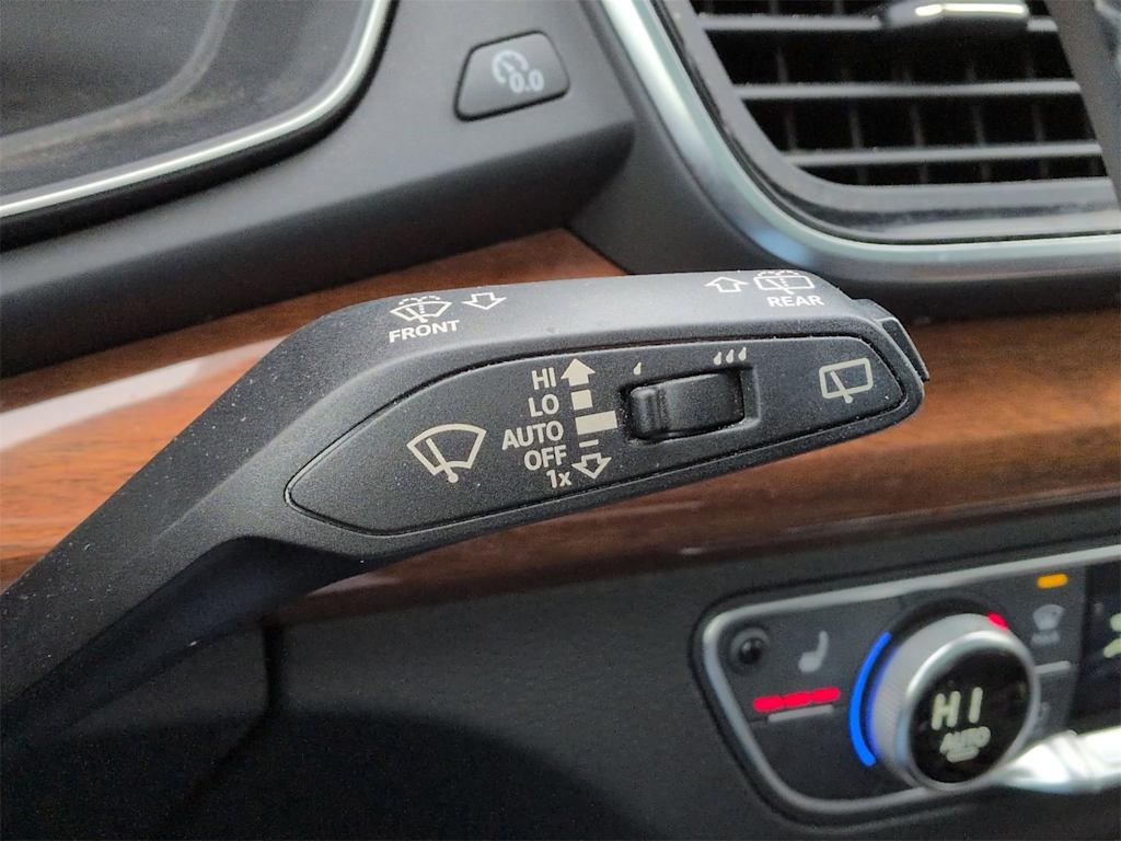 Thumbnail: 2021 Audi Q5 - 35