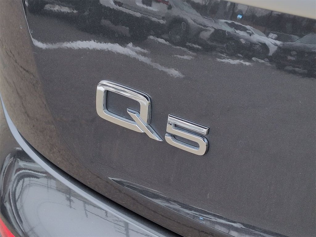Thumbnail: 2021 Audi Q5 - 27