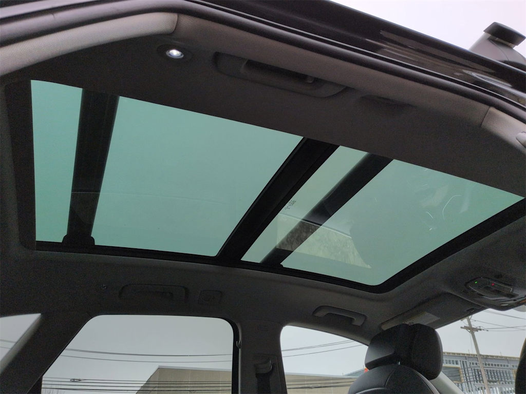 Thumbnail: 2021 Audi Q5 - 31