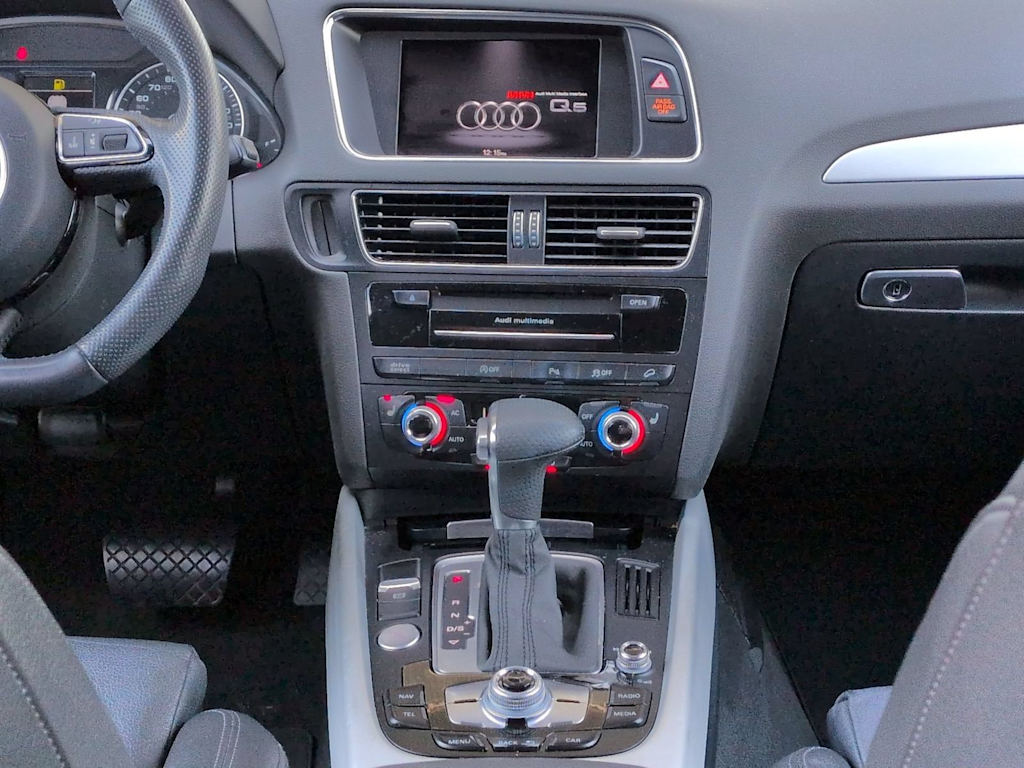 Thumbnail: 2014 Audi Q5 - 15