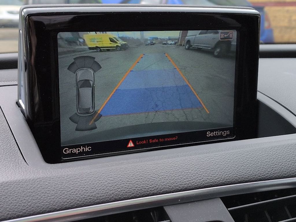 Thumbnail: 2018 Audi Q3 - 37