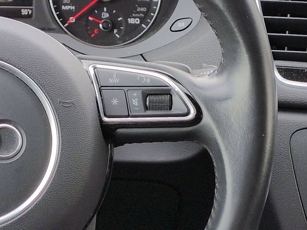 Thumbnail: 2018 Audi Q3 - 33