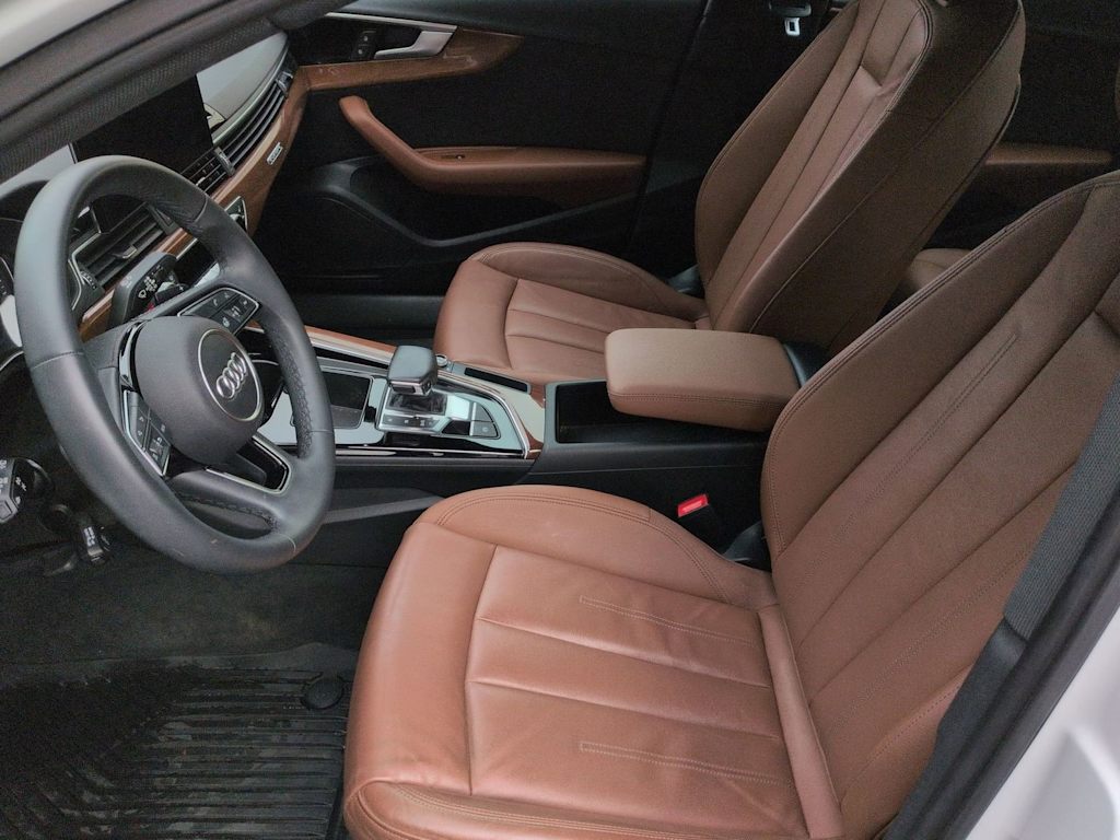 Thumbnail: 2023 Audi A4 - 10